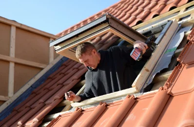 Pose de fenêtres de toit Velux à Hannescamps